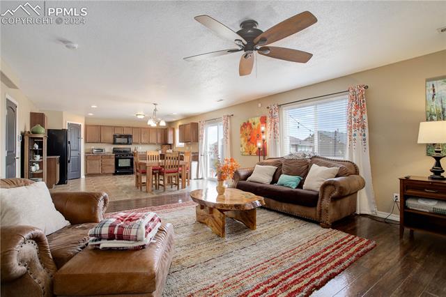 7621 Dellwood Lane