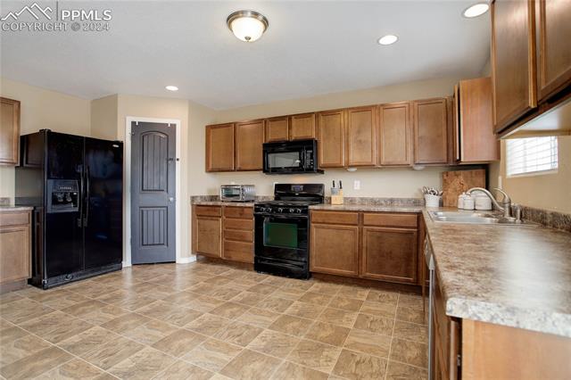 7621 Dellwood Lane