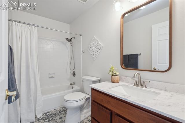 15210 Churchill Place