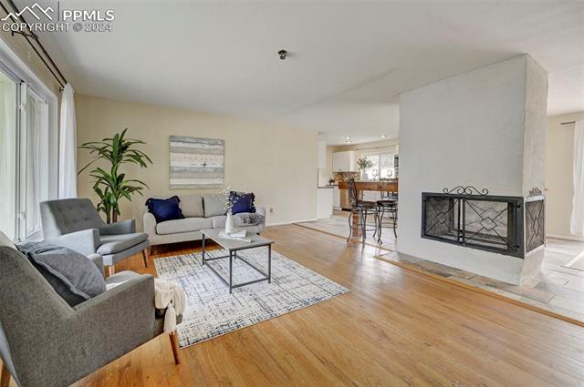 1013 Evergreen Drive