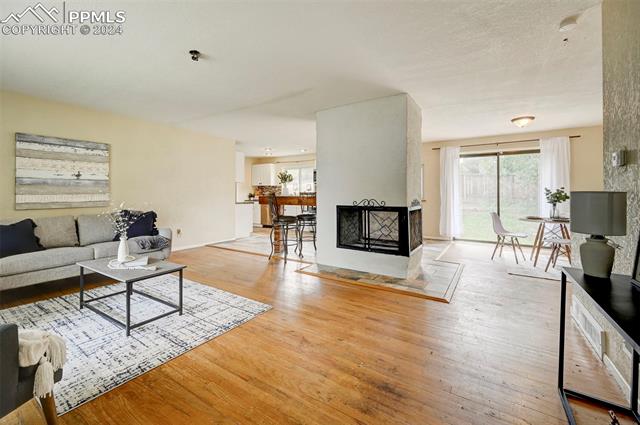 1013 Evergreen Drive