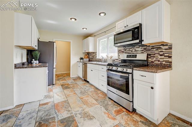 1013 Evergreen Drive