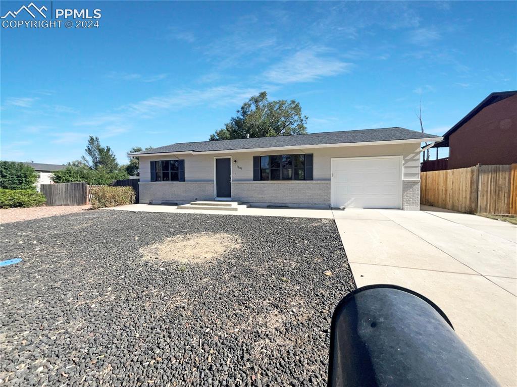 1703 Ascot Road