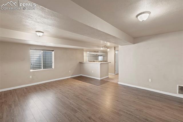 7286 Campstool Drive