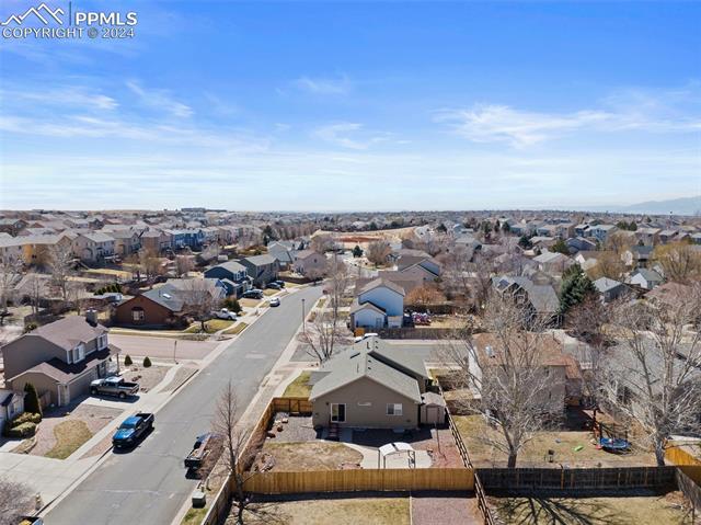 7286 Campstool Drive