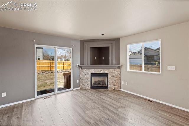 7286 Campstool Drive