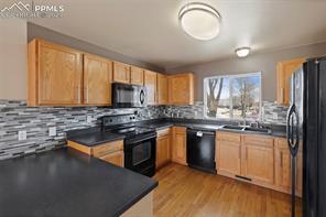 7286 Campstool Drive