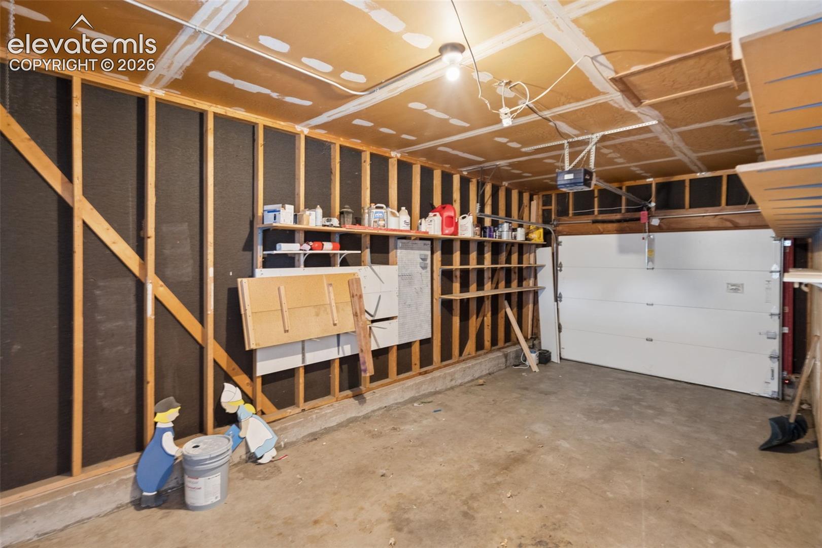 627 Lansing Drive