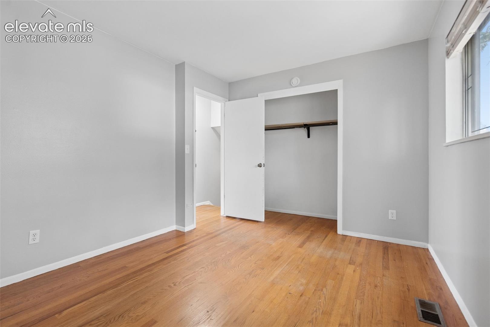 627 Lansing Drive