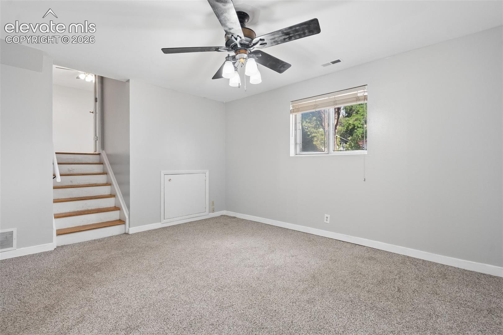 627 Lansing Drive
