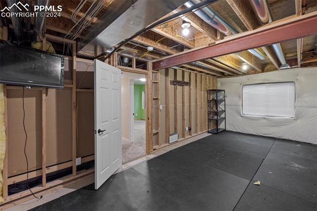 1836 Queens Canyon Court