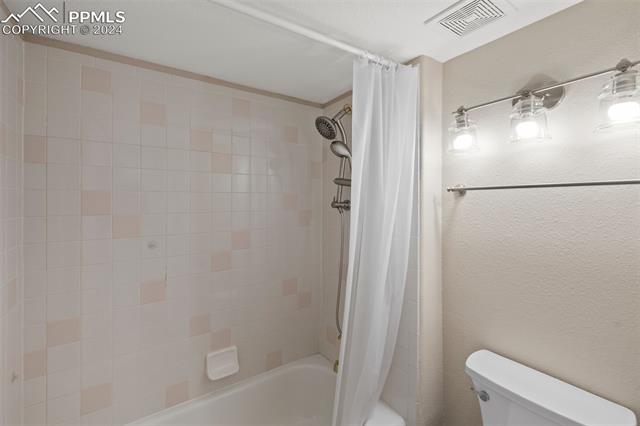 1836 Queens Canyon Court