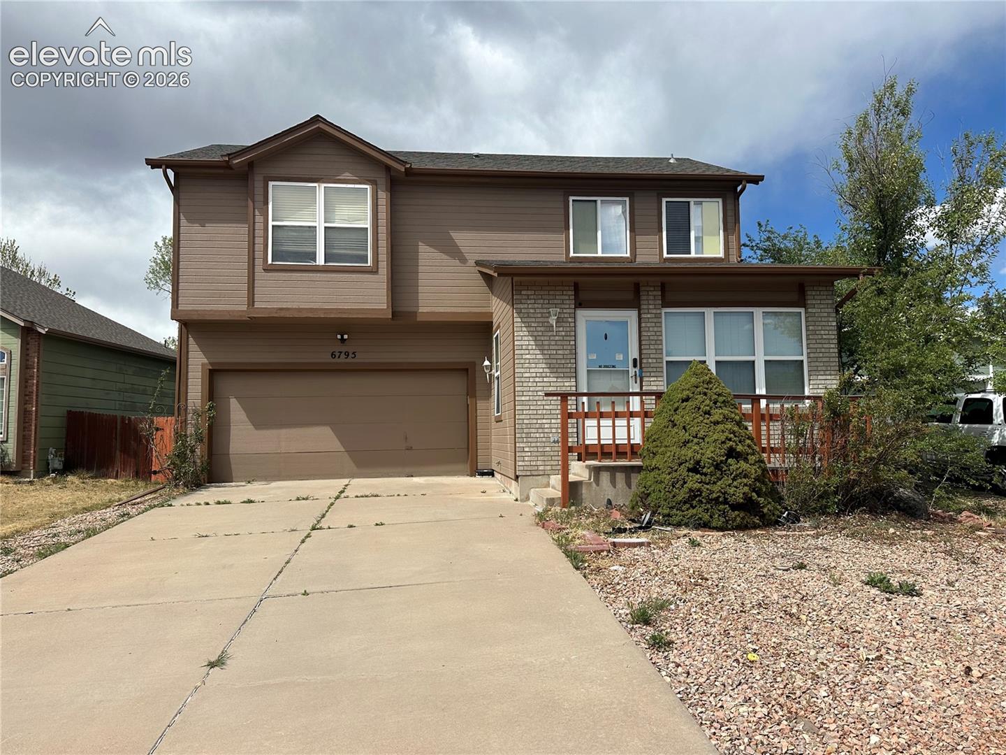 6795 Bear Tooth Drive