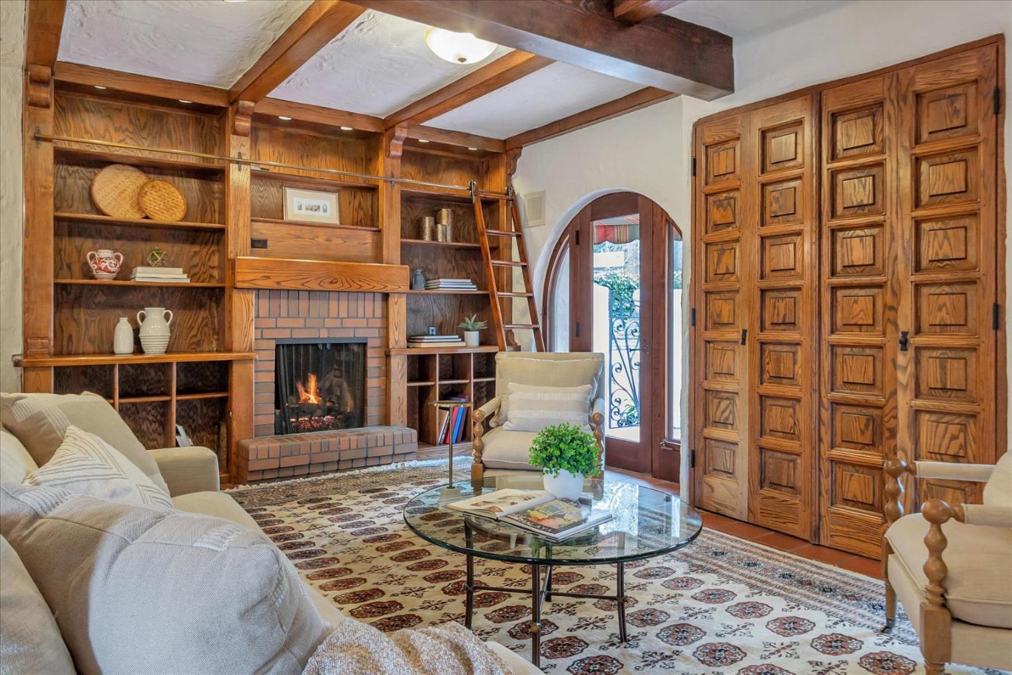 19490 Glen Una Drive