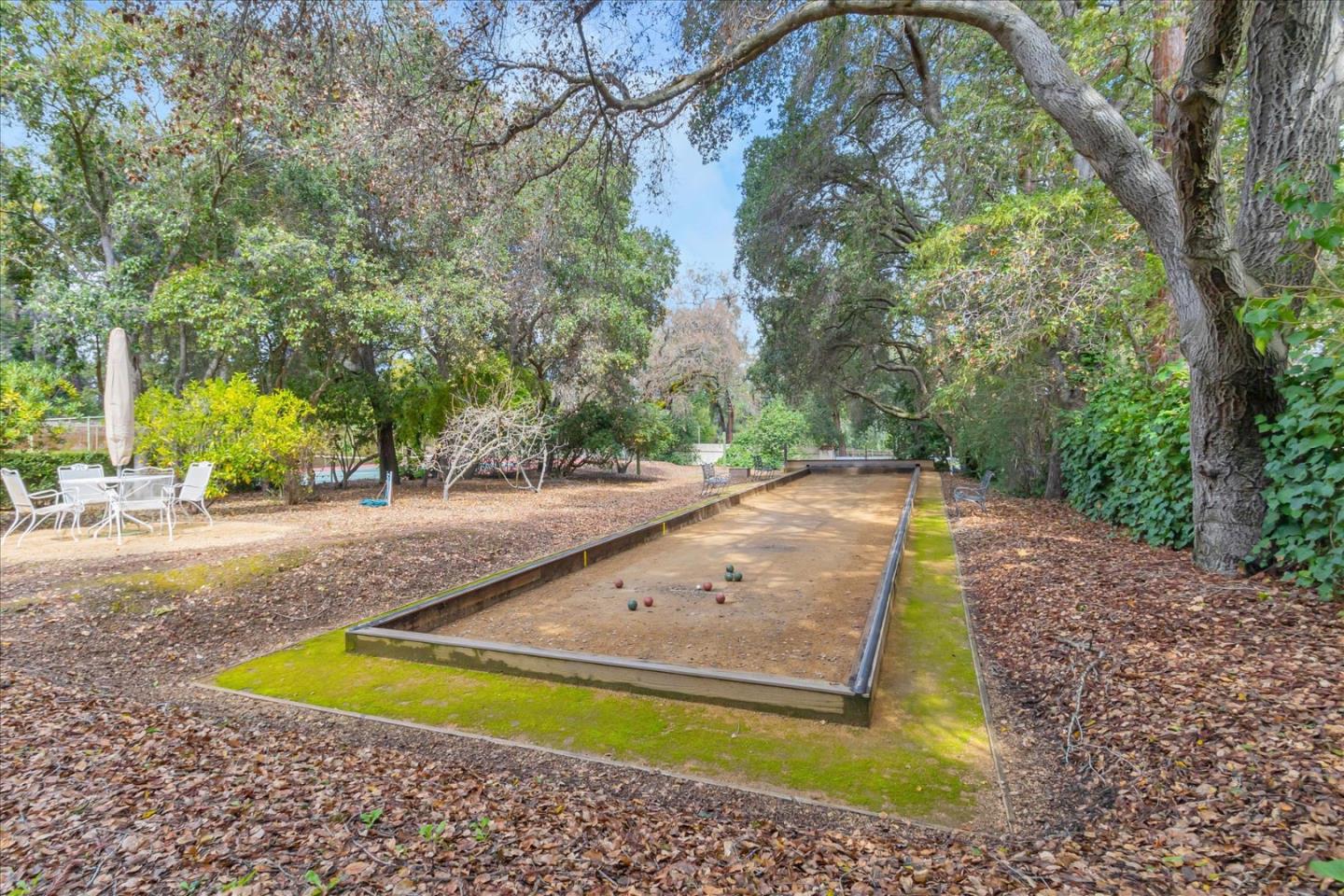 19490 Glen Una Drive