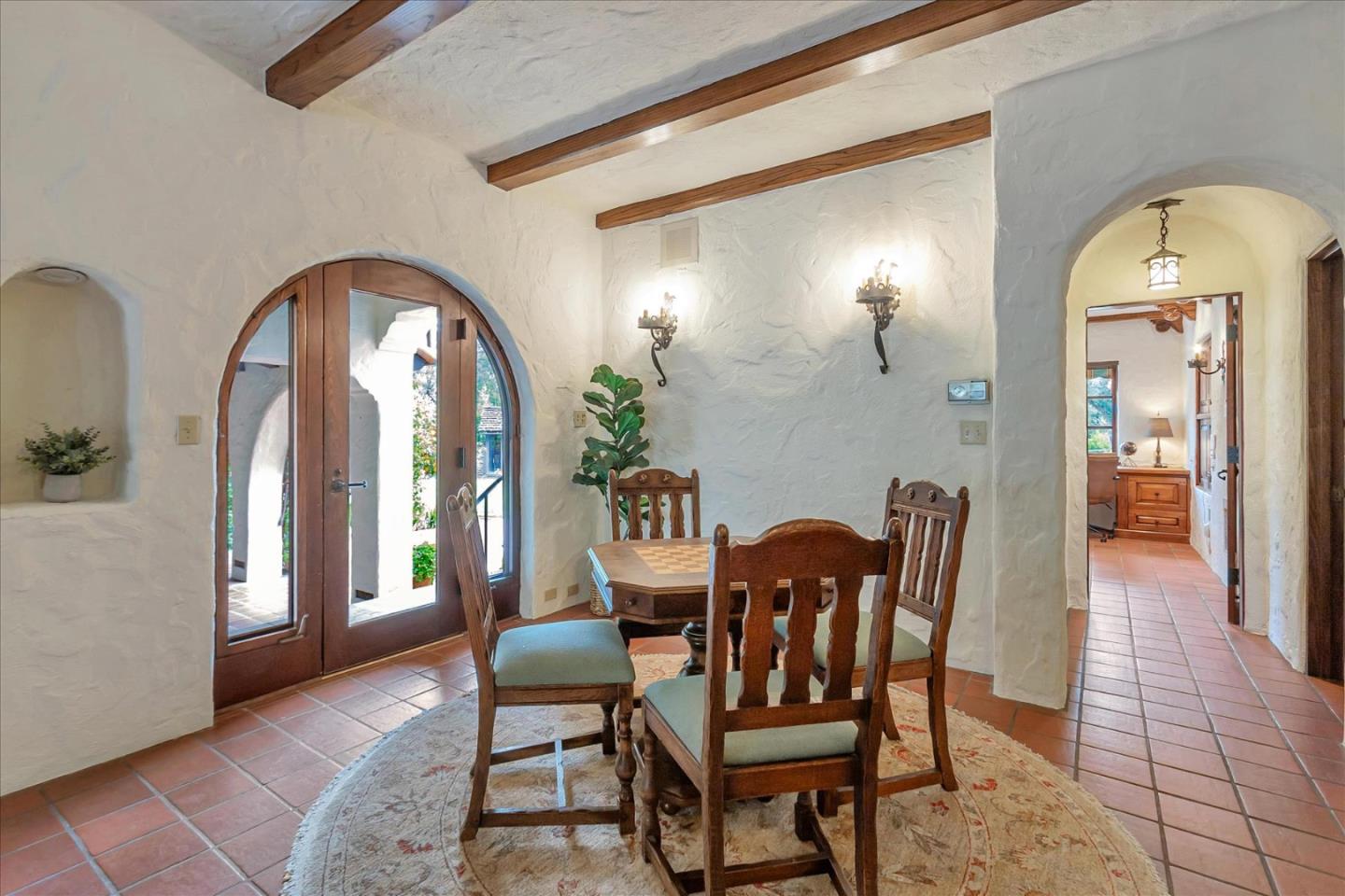 19490 Glen Una Drive