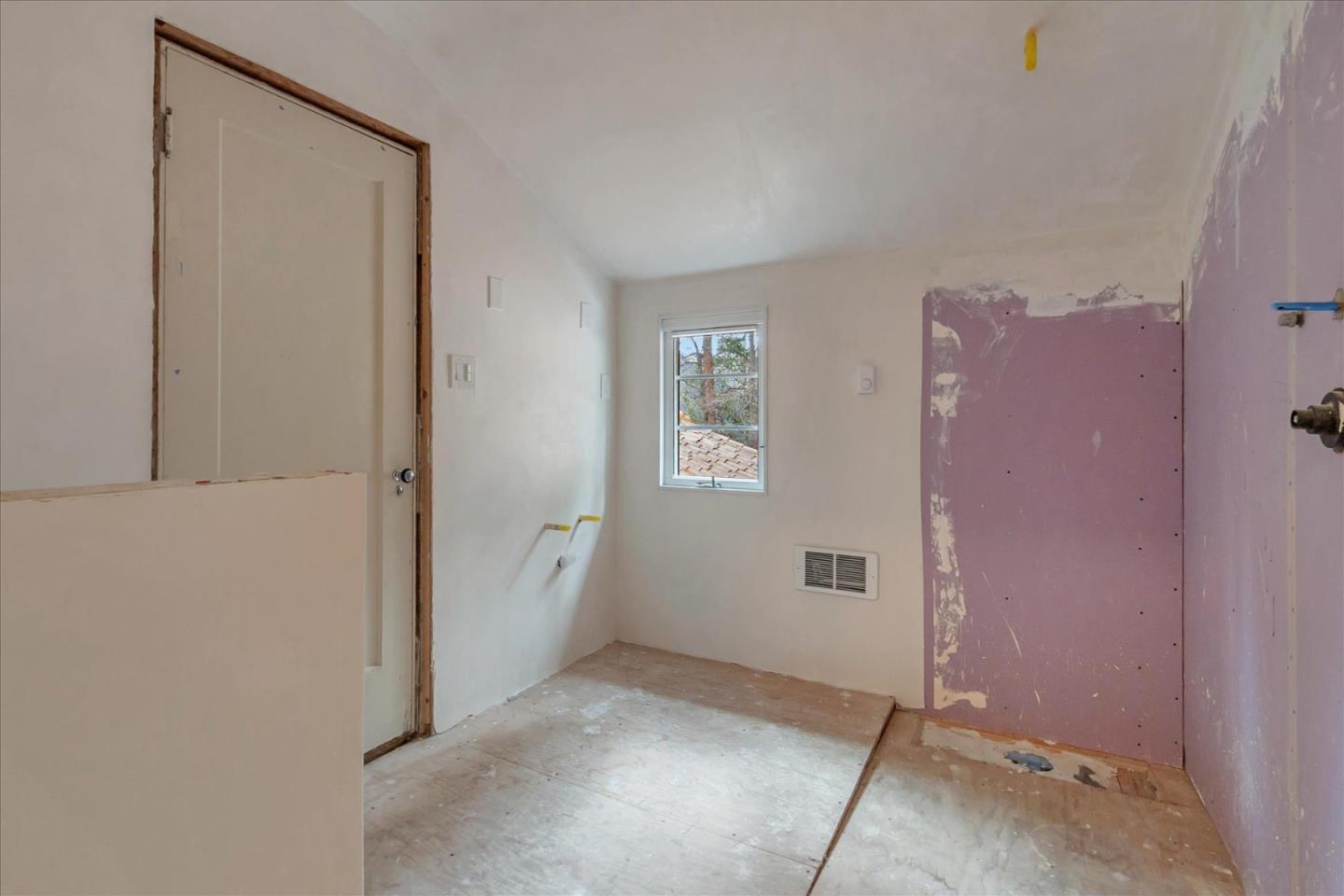 19490 Glen Una Drive