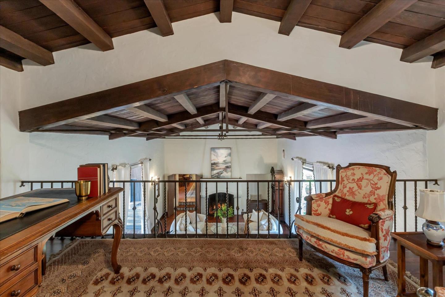 19490 Glen Una Drive