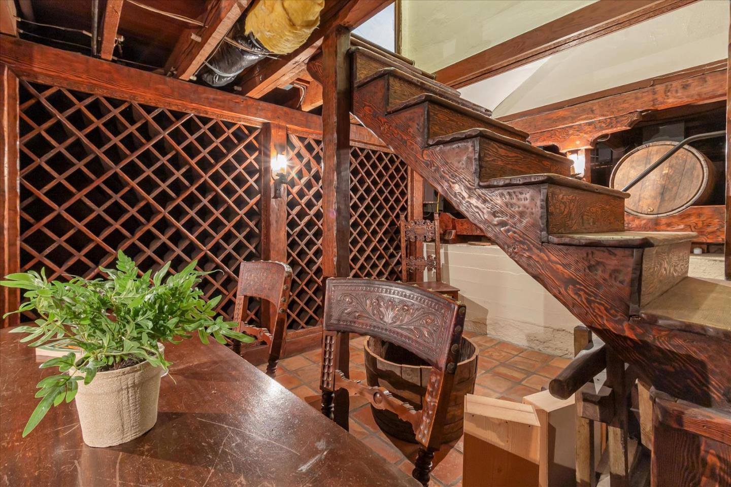 19490 Glen Una Drive