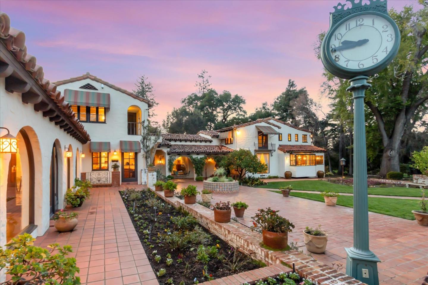 19490 Glen Una Drive