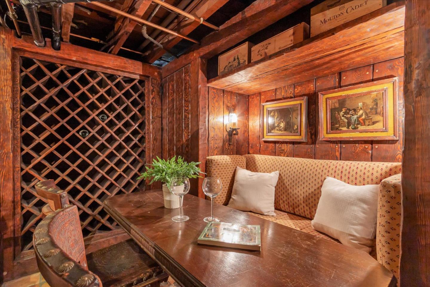 19490 Glen Una Drive