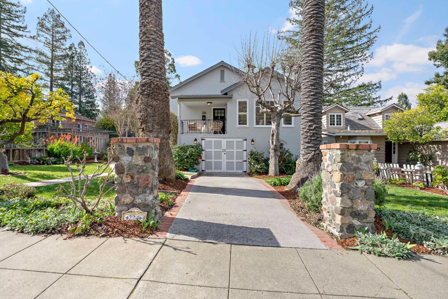 224 Loma Alta Avenue