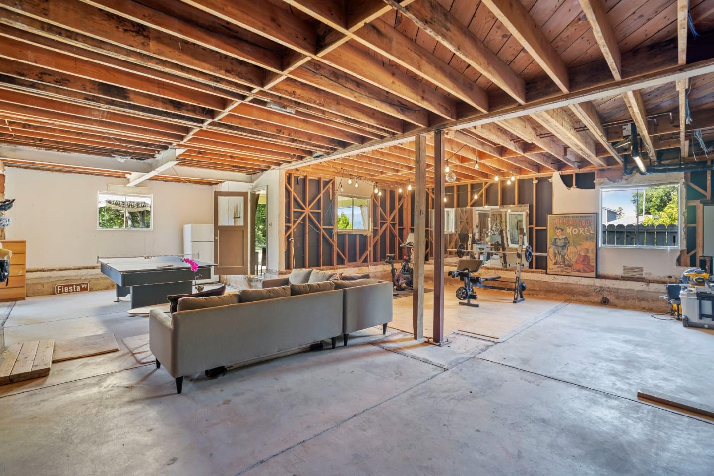 15315 Kennedy Road