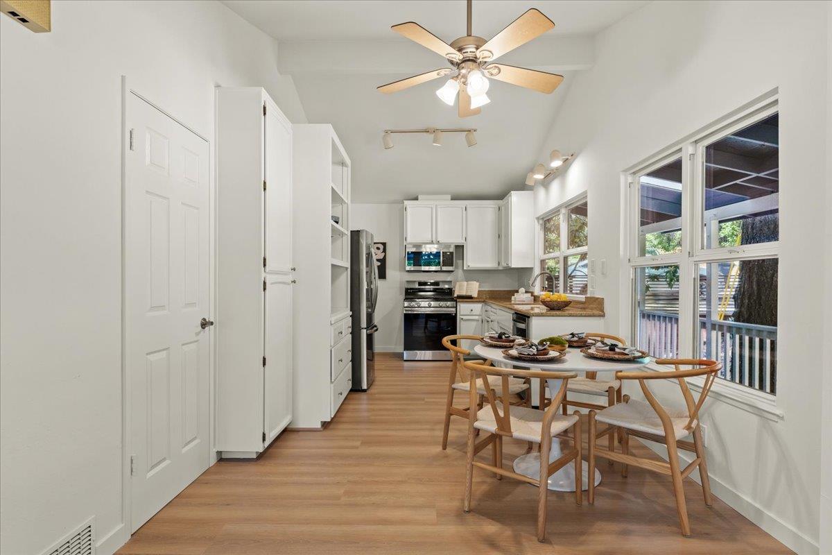 12 Summit Avenue