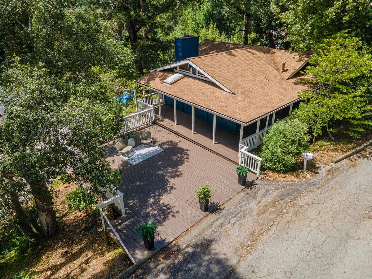 12 Summit Avenue