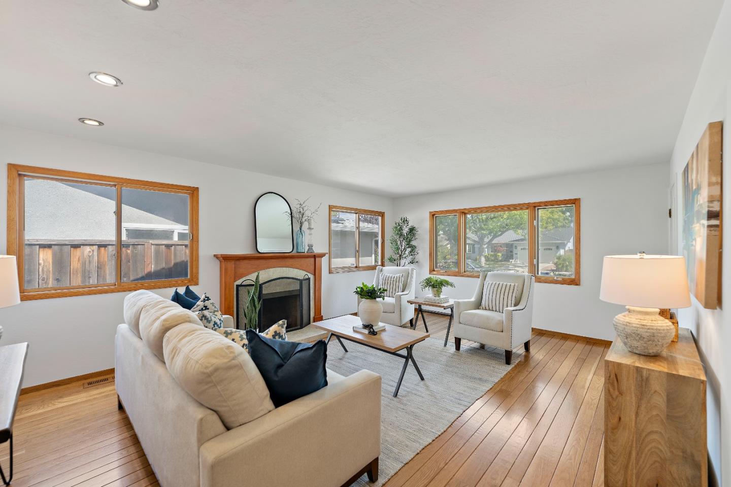 5485 Sharon Lane
