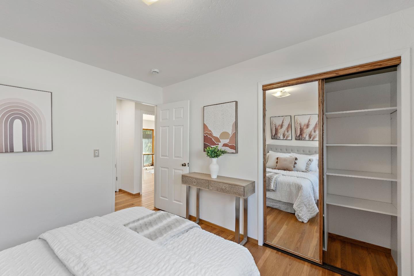 5485 Sharon Lane
