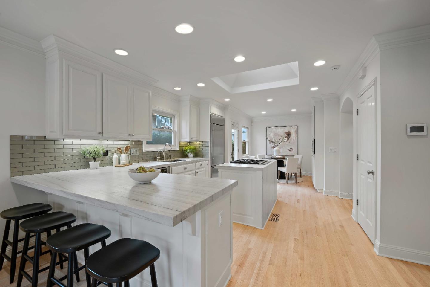 14 Cross Way