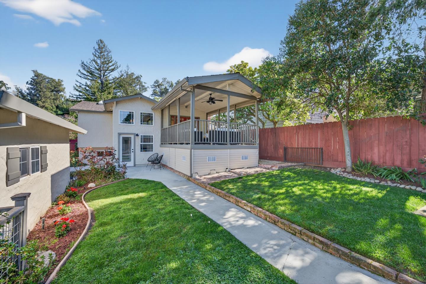 136 Loma Alta Avenue