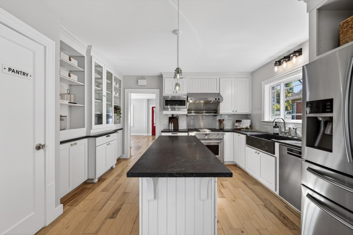 136 Loma Alta Avenue