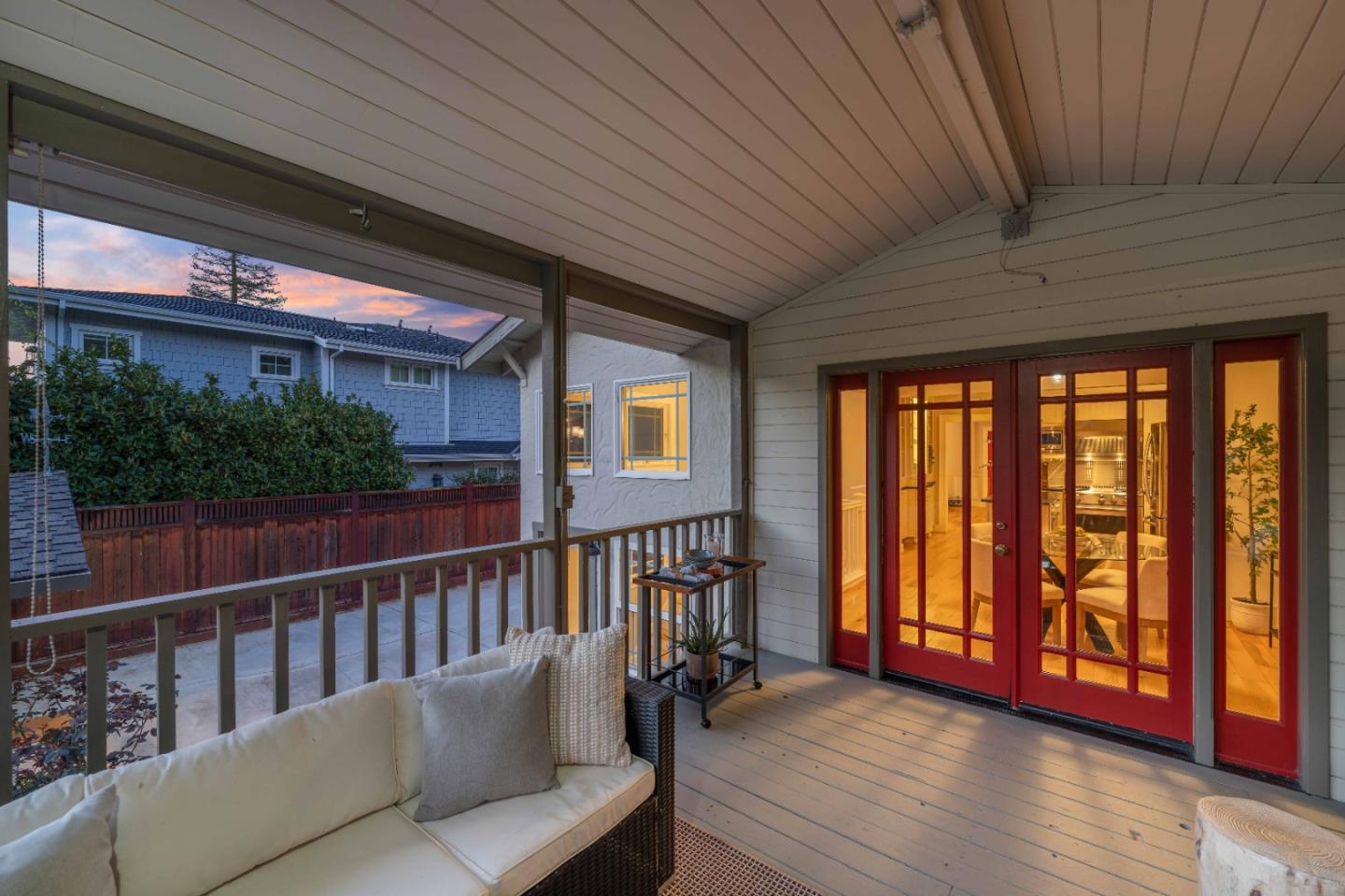 136 Loma Alta Avenue