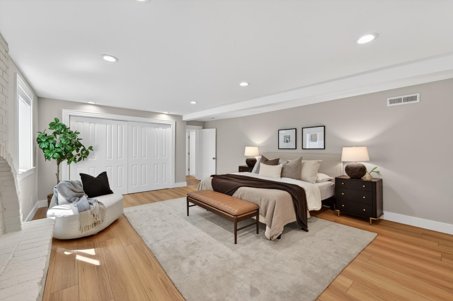 136 Loma Alta Avenue