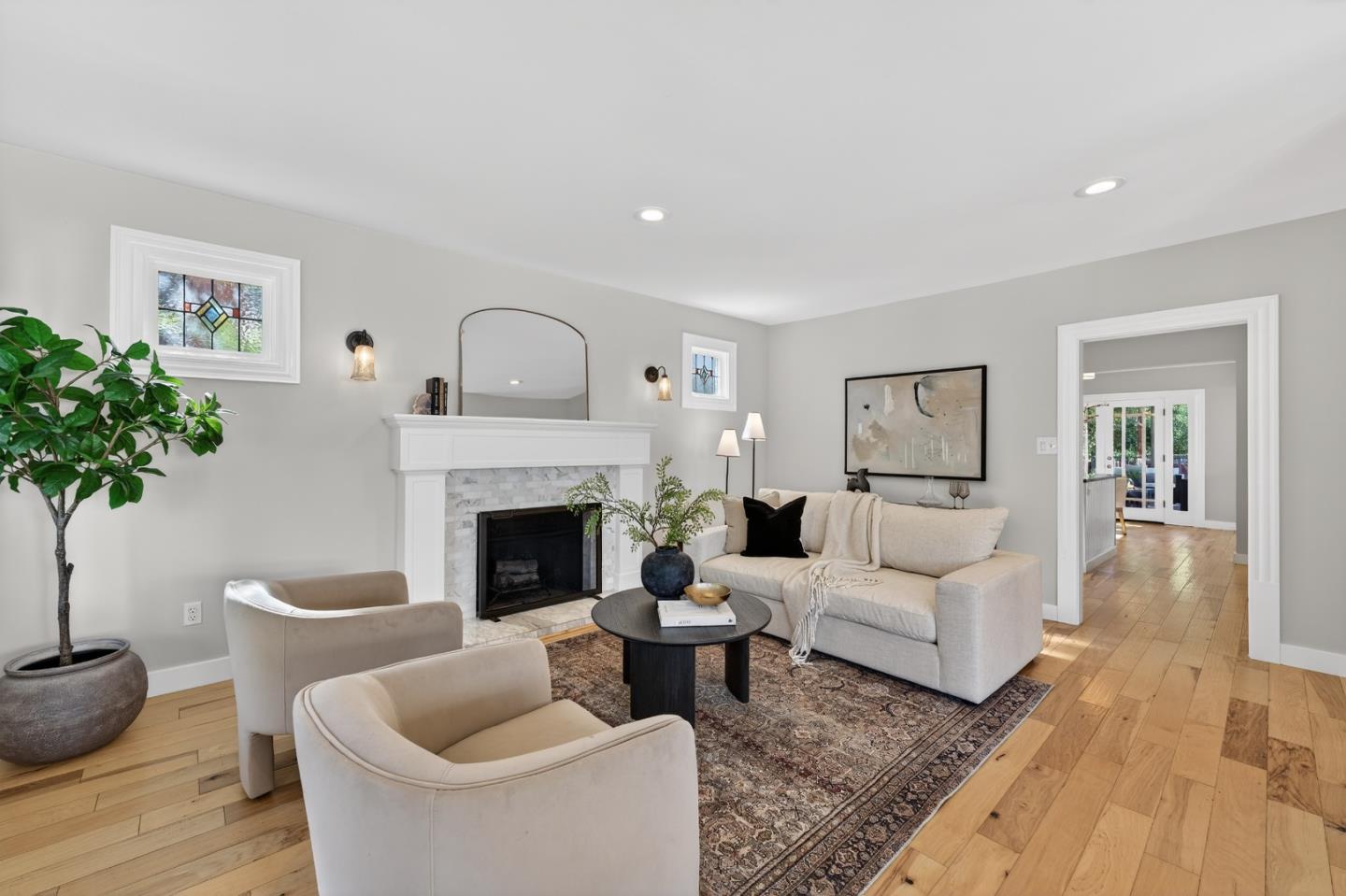 136 Loma Alta Avenue