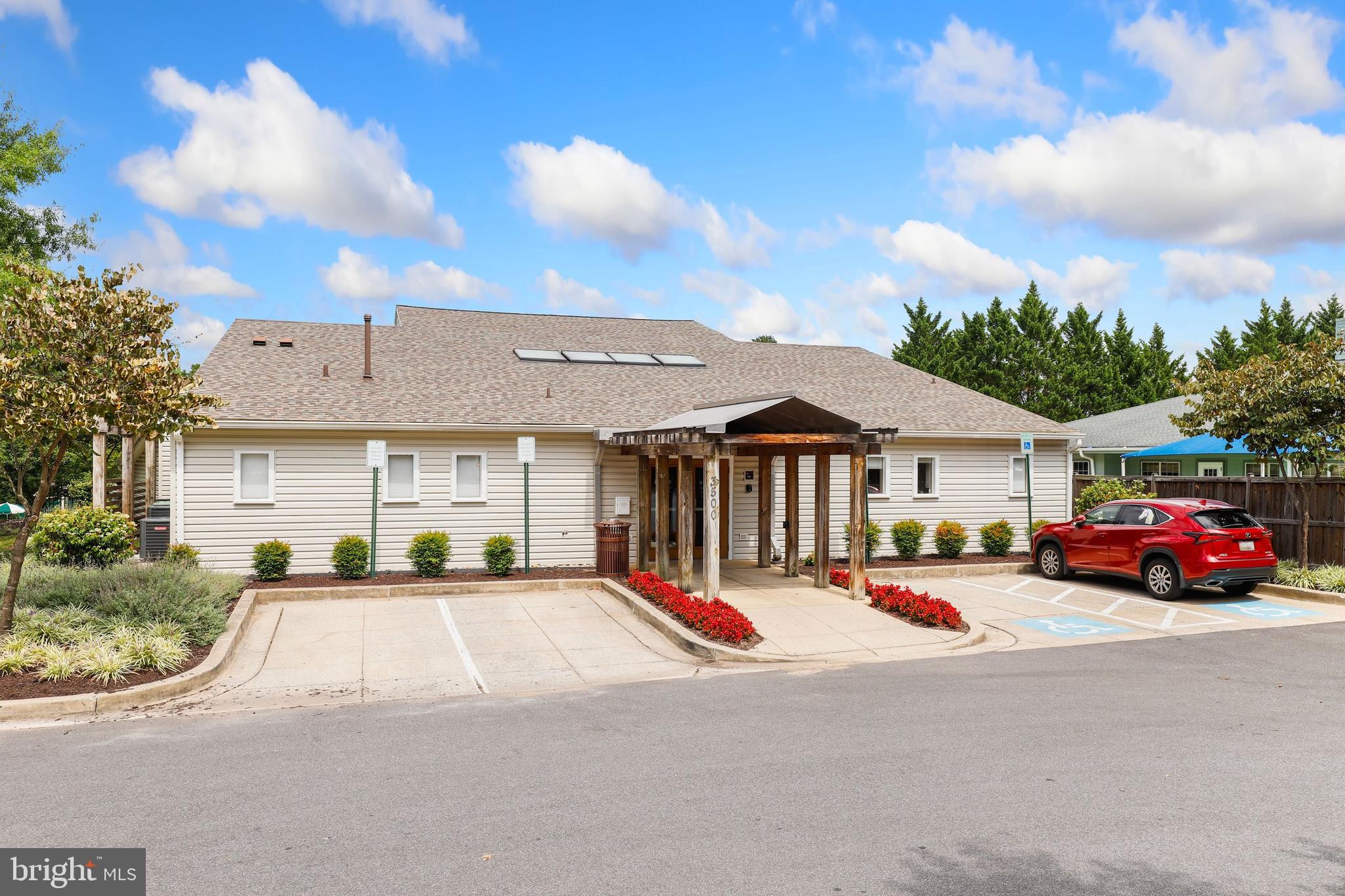 3012 Marsh Crossing Dr