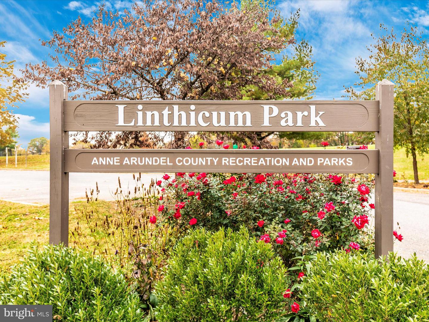 332 Silky Oak COURT