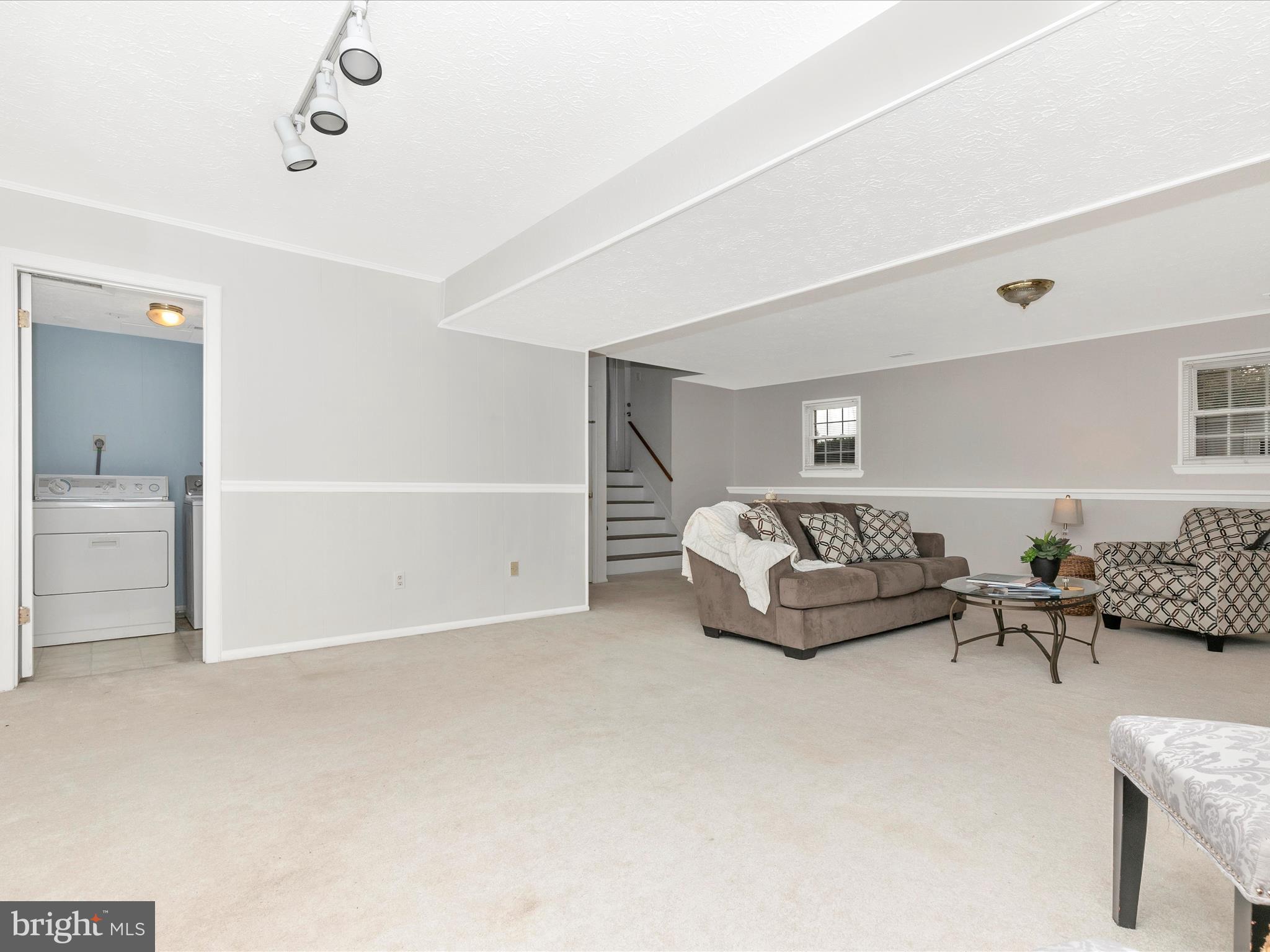 332 Silky Oak COURT