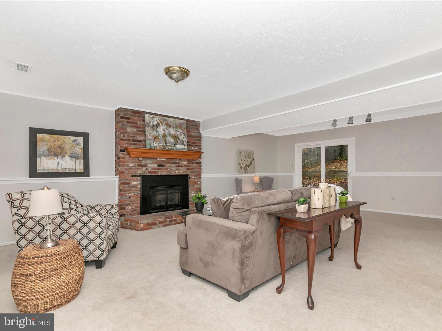 332 Silky Oak COURT