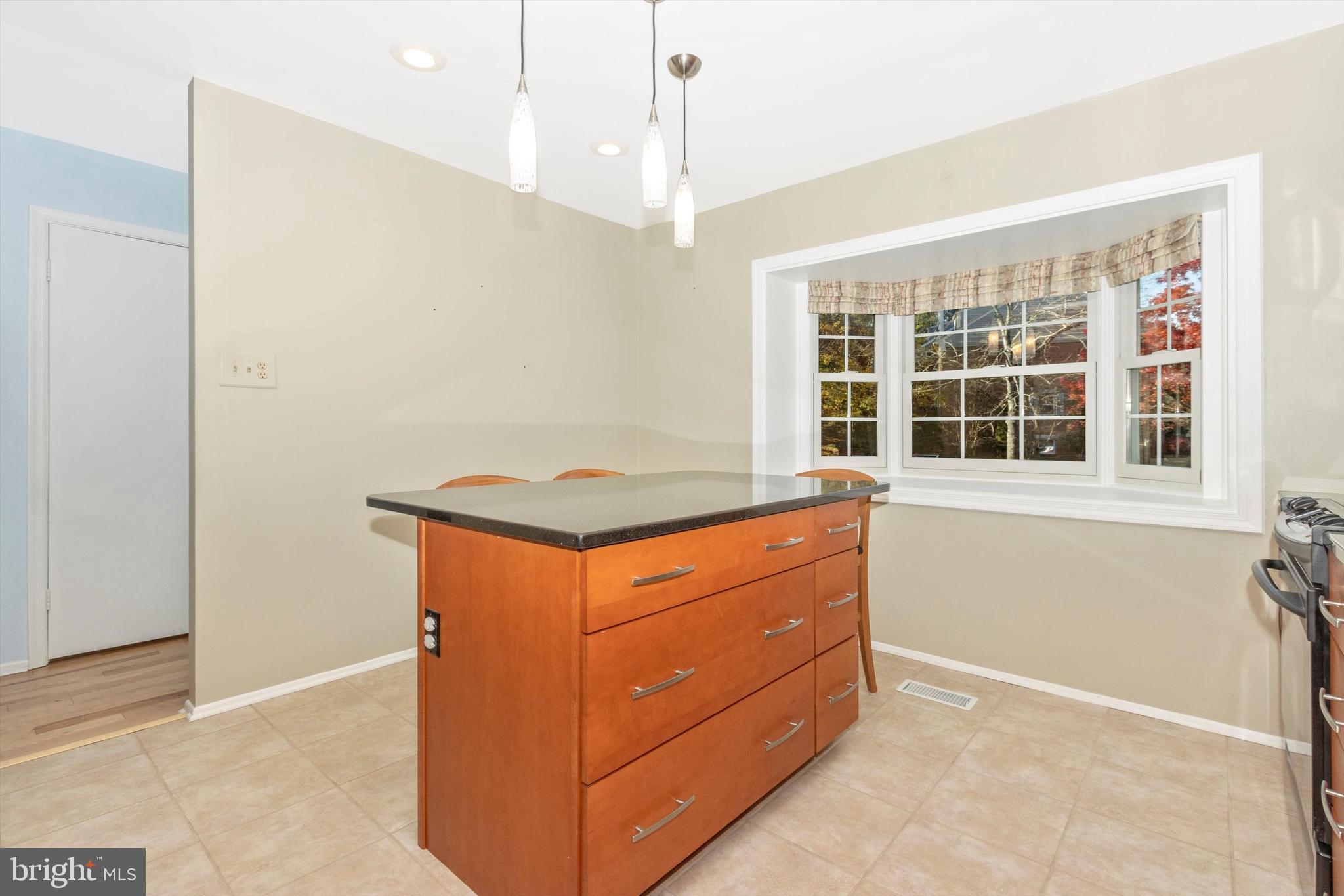 61 Valley Ridge LOOP