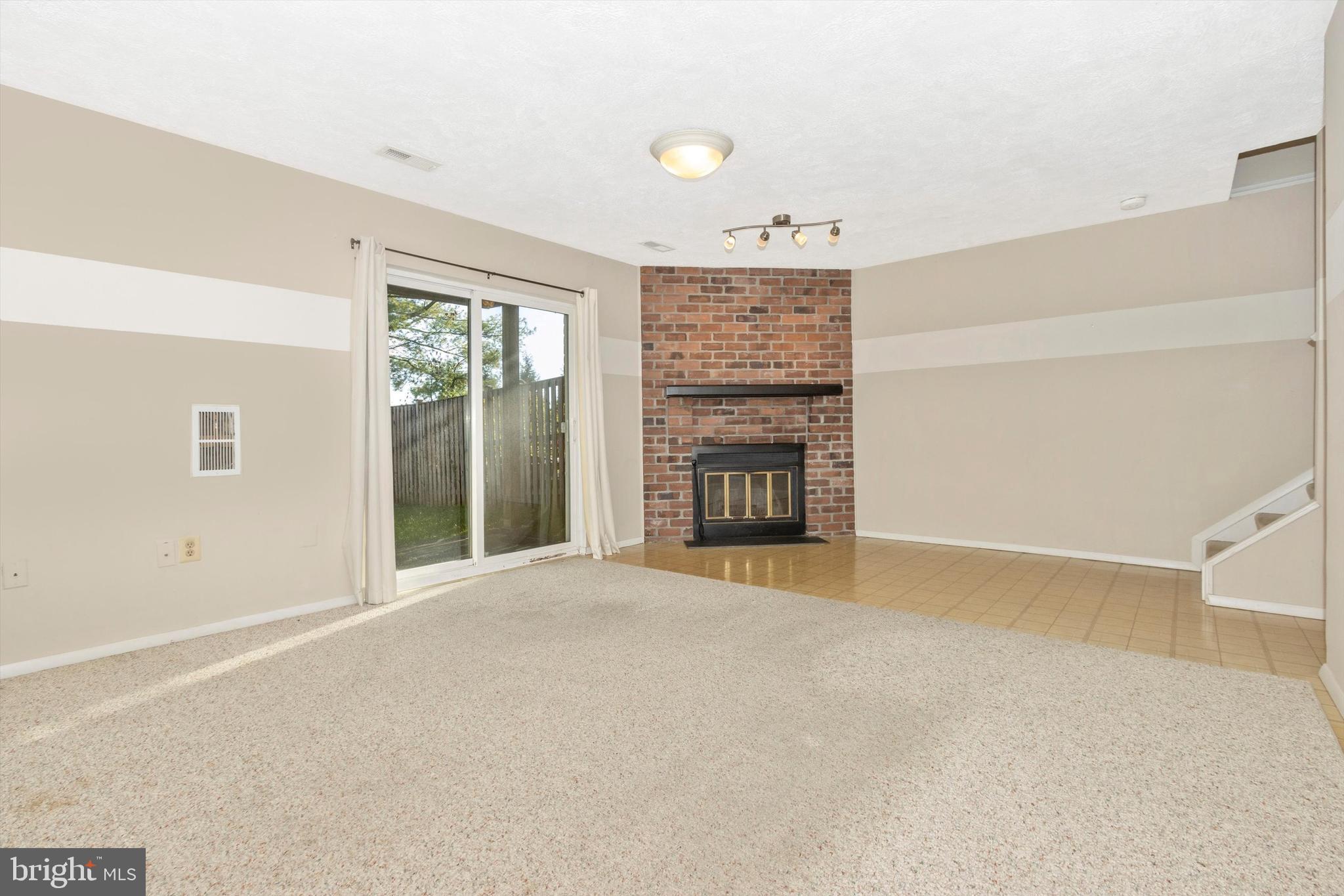 61 Valley Ridge LOOP