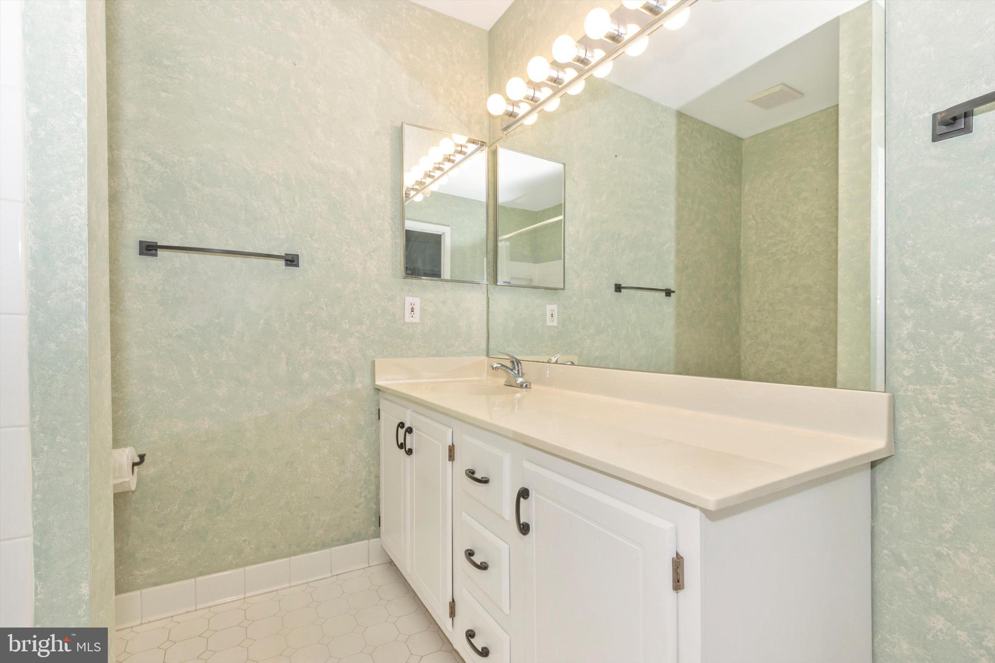 61 Valley Ridge LOOP