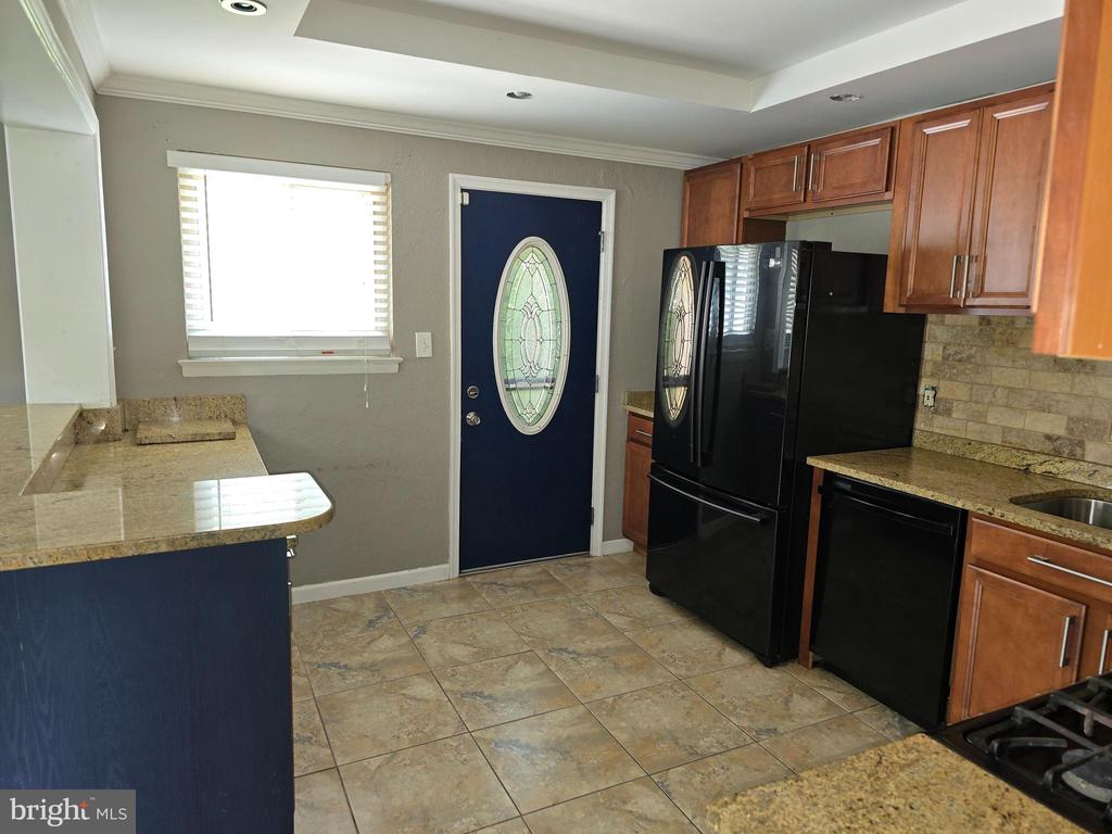 8343 SCOTTS LEVEL ROAD