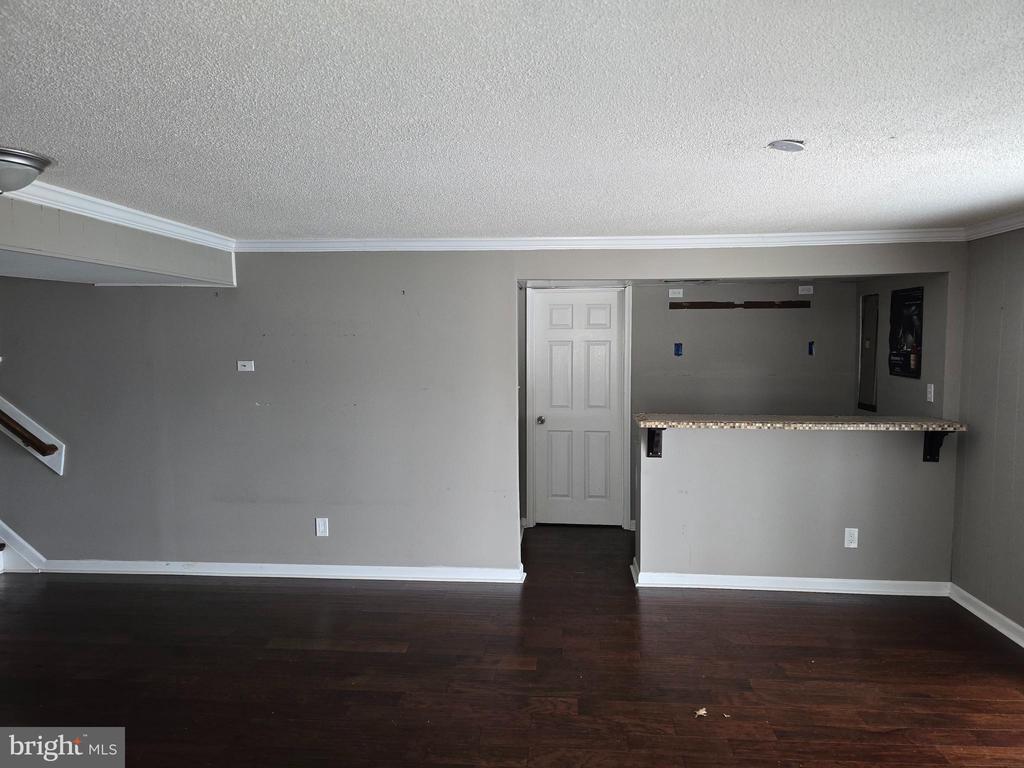 8343 SCOTTS LEVEL ROAD