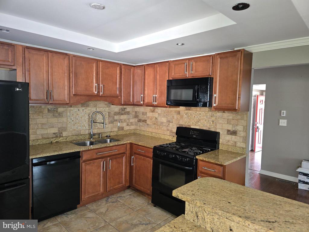 8343 SCOTTS LEVEL ROAD