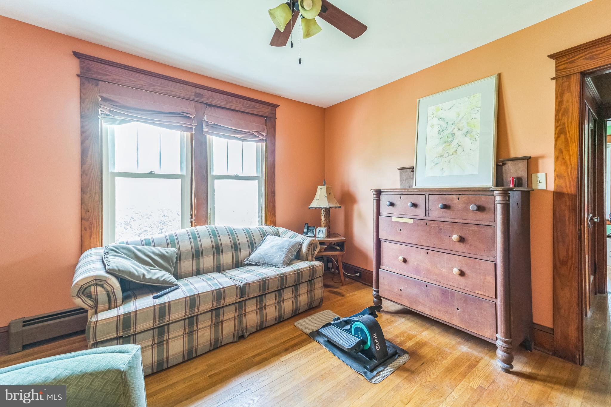 13816 HANOVER PIKE