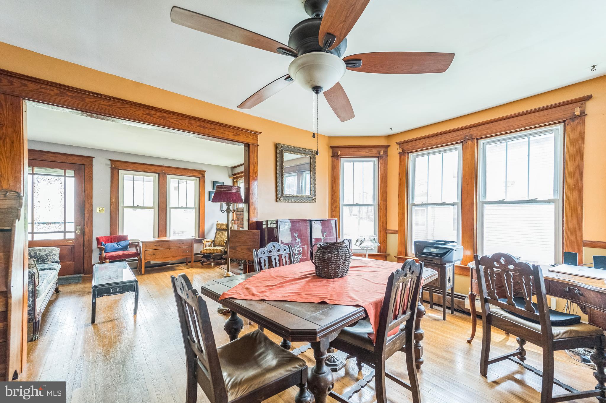 13816 HANOVER PIKE