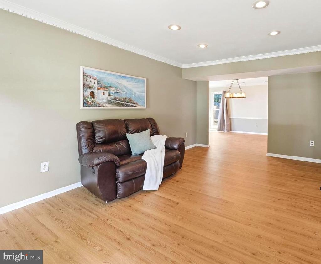 3504 FOX RIDGE ROAD